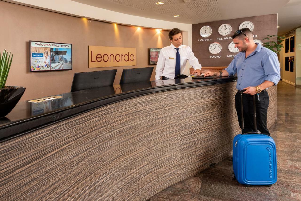 Leonardo Beach Тел Авив Екстериор снимка