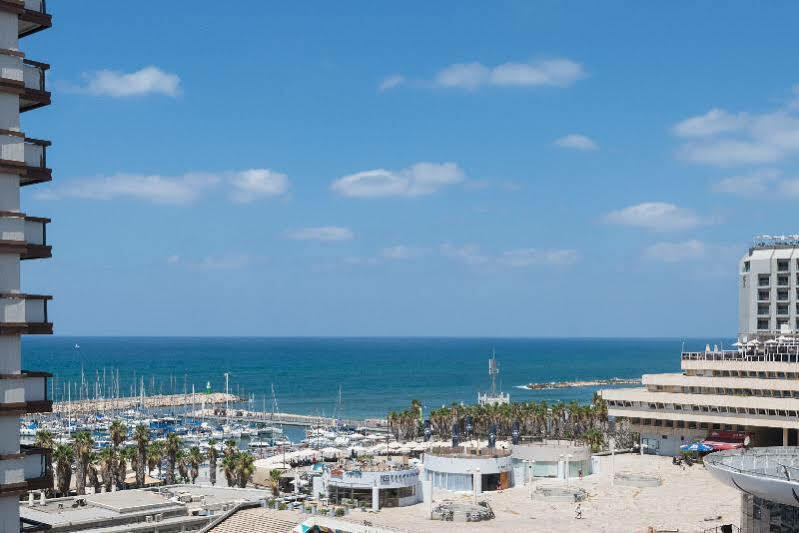 Leonardo Beach Тел Авив Екстериор снимка